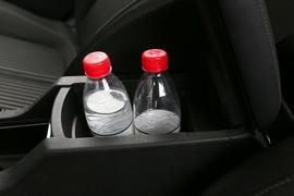 2015款标致408 1.2T 自动豪华版
