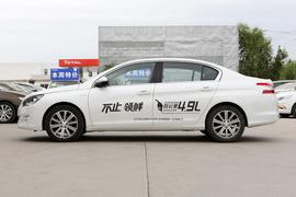 2015款标致408 1.2T 自动豪华版