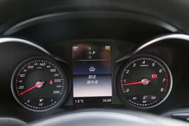 2017款奔驰C180 L 改款时尚型运动版