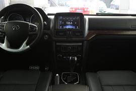 2016款北京BJ80 2.3T 自动尊贵版