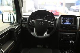 2016款北京BJ80 2.3T 自动尊贵版