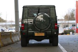 2016款北京BJ80 2.3T 自动尊贵版