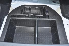 2017款比亚迪秦 EV300 尊享型