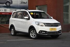 2016款华晨金杯750 1.5L E动天窗版