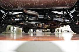 2013款东风风行景逸X5 1.6L手动尊享型 京V