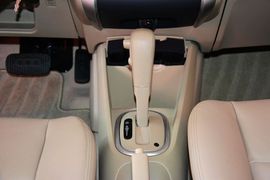 2013款启辰D50 1.6L自动北斗导航版