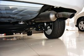 2013款比亚迪速锐1.5L手动豪华型