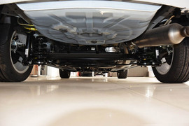 2013款比亚迪速锐1.5L手动豪华型