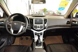 2013款比亚迪速锐1.5L手动豪华型