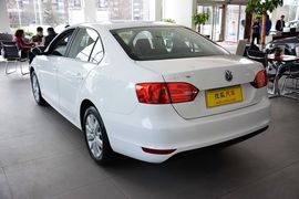2014款大众速腾1.6L自动时尚型