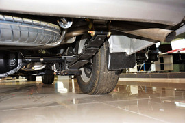 2014款东风风行菱智M5 Q3 2.0L 7座长轴豪华型