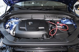 2018款沃尔沃XC60 T5 四驱智雅运动版