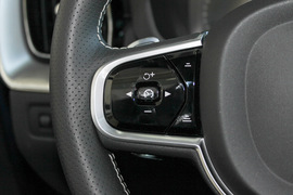 2018款沃尔沃XC60 T5 四驱智雅运动版