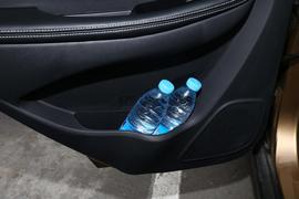 2017款 陆风X2 1.6L 自动劲锐版