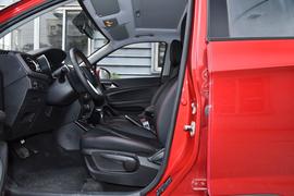 2017款 中华V3 1.5T 自动旗舰型