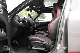 2017款 MINI JCW COUNTRYMAN 2.0T JOHN COOPER WORKS 旅行家