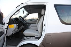 2016款 金杯大海狮 2.4L大海狮L豪华型