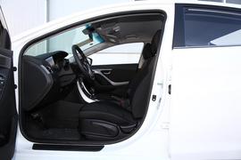 2016款 现代朗动 1.6L 自动智能型