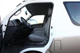 2016款 金杯大海狮 2.7L大海狮LL豪华型