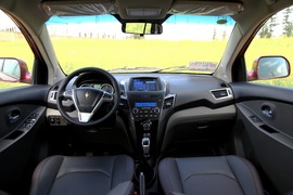 金杯智尚S30 外出试驾实拍