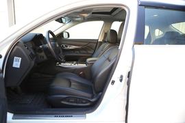 2017款 英菲尼迪Q70 Q70L 2.5L 精英版