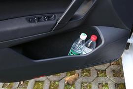 2016款 大众高尔夫·嘉旅 1.6L 自动舒适型
