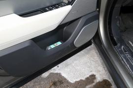 2017款 路虎揽胜星脉 P380 R-DYNAMIC HSE