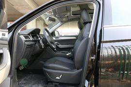 2017款 众泰大迈X7 上进版 1.8T DCT华山型