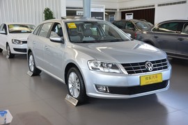 2013款大众朗行1.6L自动舒适型