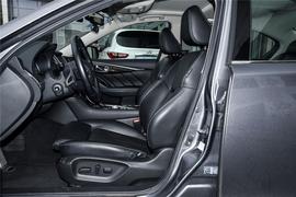 2016款 英菲尼迪Q50L 2.0T 豪华运动版