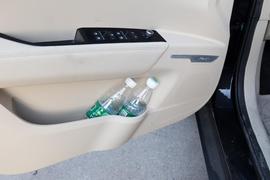 2017款 众泰大迈X5 超值版 1.6L 手动时尚型