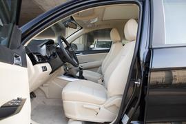 2017款 众泰大迈X5 超值版 1.6L 手动时尚型