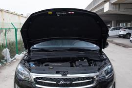 2017款 众泰大迈X5 升级版 1.5T CVT知县型