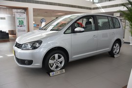 2013款大众途安1.4T手动风尚版5座