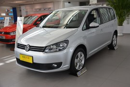 2013款大众途安1.4T手动风尚版5座