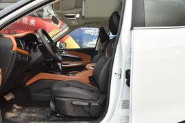 2017款 众泰T300 1.5T CVT尊享型