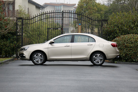 2018款吉利帝豪 1.5L CVT尊贵型