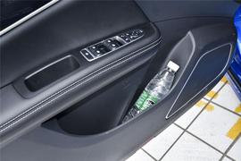 2017款 宋MAX 1.5T 自动互联尊贵型