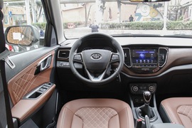 2018款森雅R7C 1.6L 手动豪华型