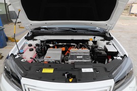 2018款吉利帝豪 EV450 尊贵型