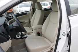 2018款 比亚迪 e5 450 智联尊享型