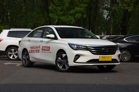 2018款 广汽传祺GA4 200T 自动尊贵版