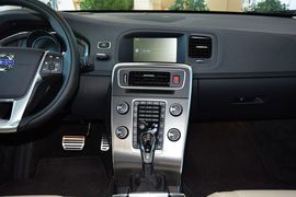 2014款沃尔沃S60L T5智越版