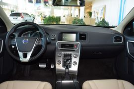2014款沃尔沃S60L T5智越版