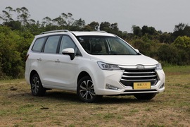 2018款 江淮瑞风R3 1.6L 手动豪华智能型
