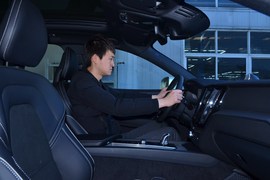 2018款 沃尔沃XC60 T8 E驱混动 智尊豪华版