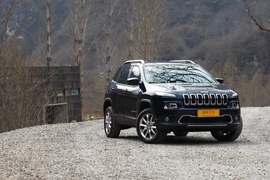 2014款Jeep自由光试驾