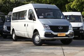 2018款 上汽大通V80 2.5T 6挡手动傲运通长轴中顶6710座