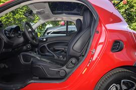 2016款 smart fortwo 0.9T 硬顶先锋版