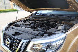日产途达 2.5L 自动四驱旗舰版